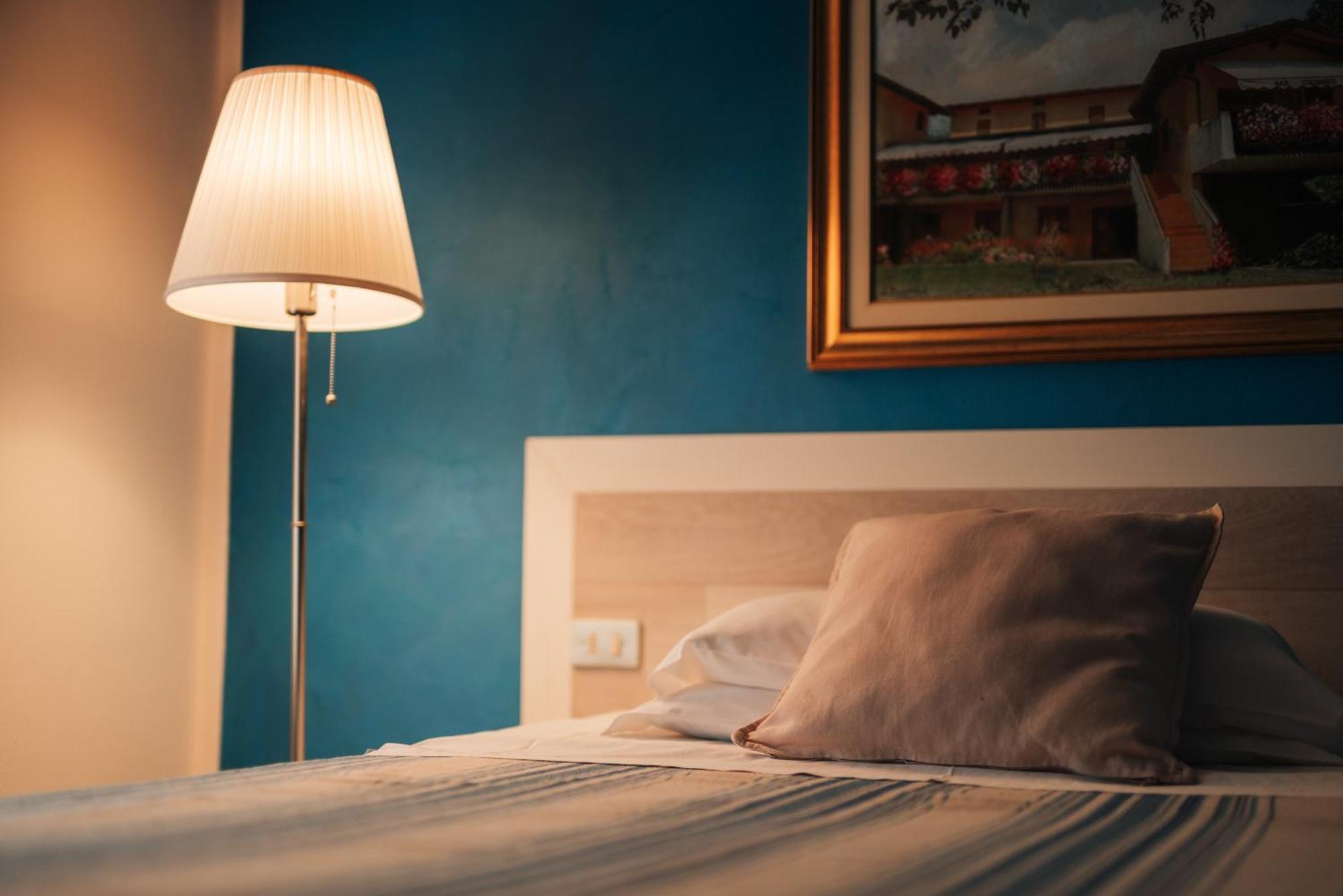 Hotel Colomber Gardone Riviera Zewnętrze zdjęcie
