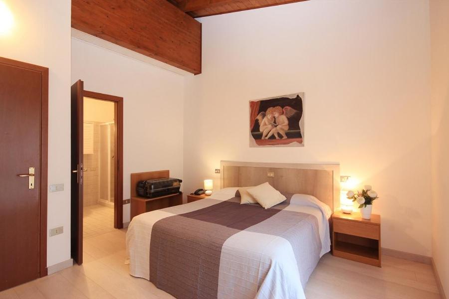 Hotel Colomber Gardone Riviera Zewnętrze zdjęcie