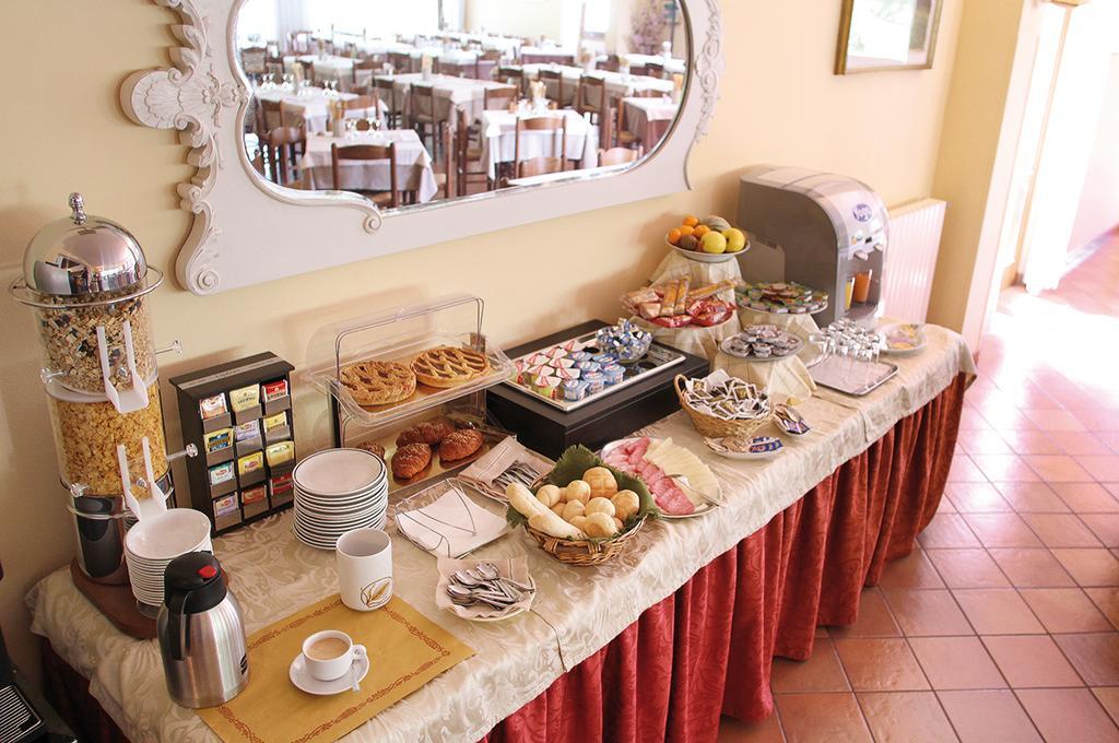 Hotel Colomber Gardone Riviera Zewnętrze zdjęcie
